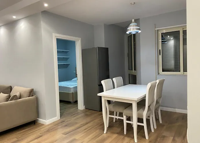 Holiday Apartments * Durrës