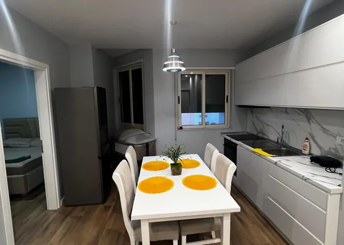 Holiday Apartments * Durrës