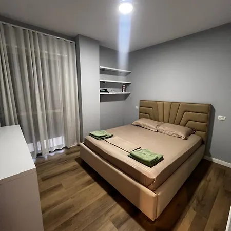 Holiday Apartments דירה דורס