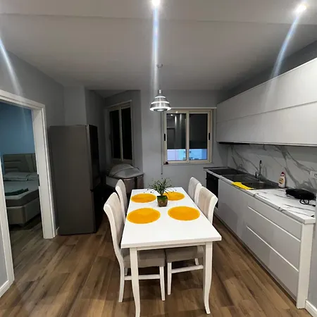 Holiday Apartments * Durrës