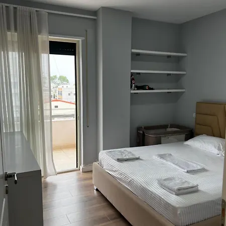 Apartment Holiday Apartments *