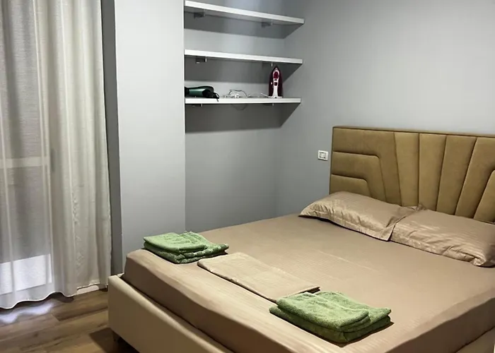 Holiday Apartments ドゥラス